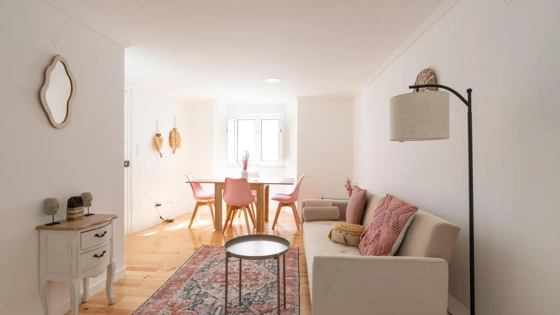 Апартаменты Cozy Bohemian Flat- Berry Лиссабон