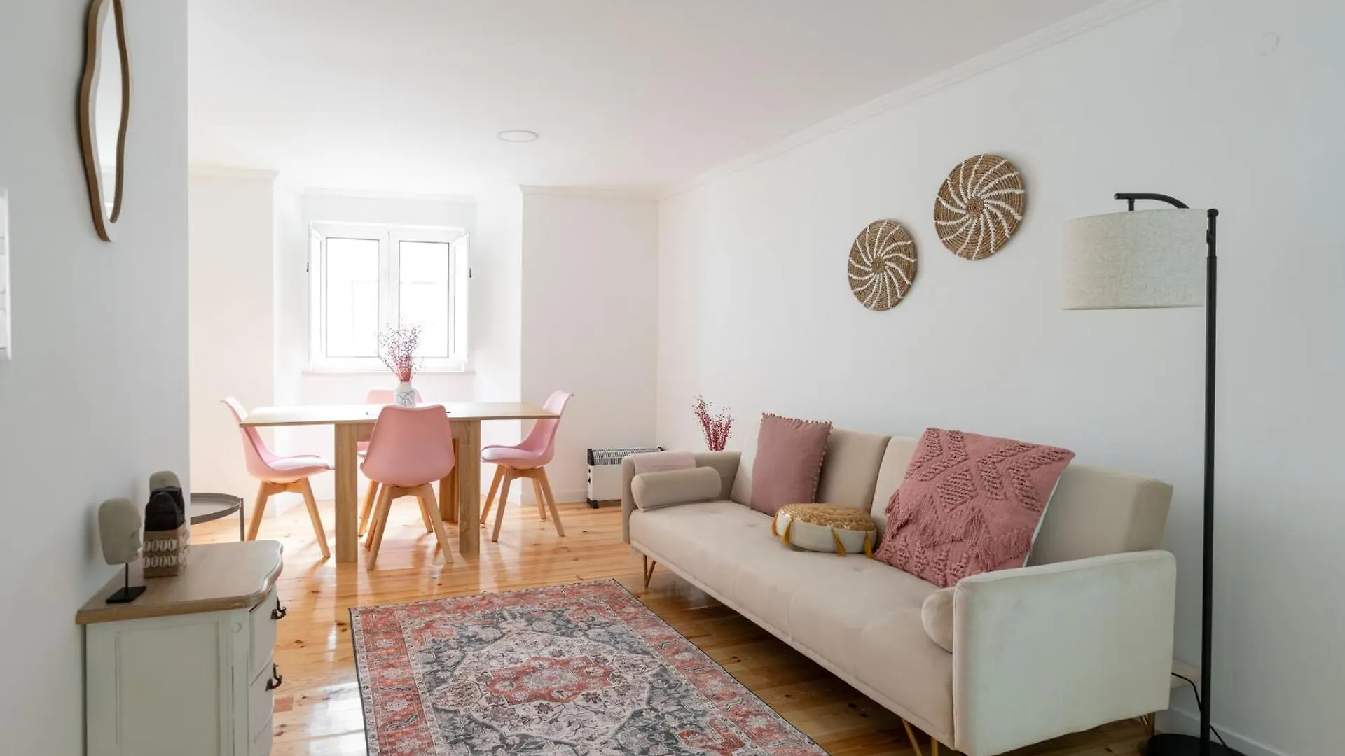 Апартаменты Cozy Bohemian Flat- Berry Лиссабон